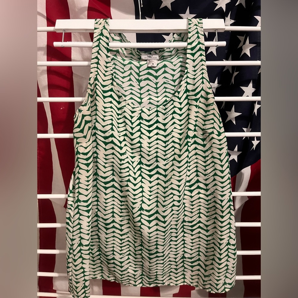 Worthington business casual sleeveless blouse